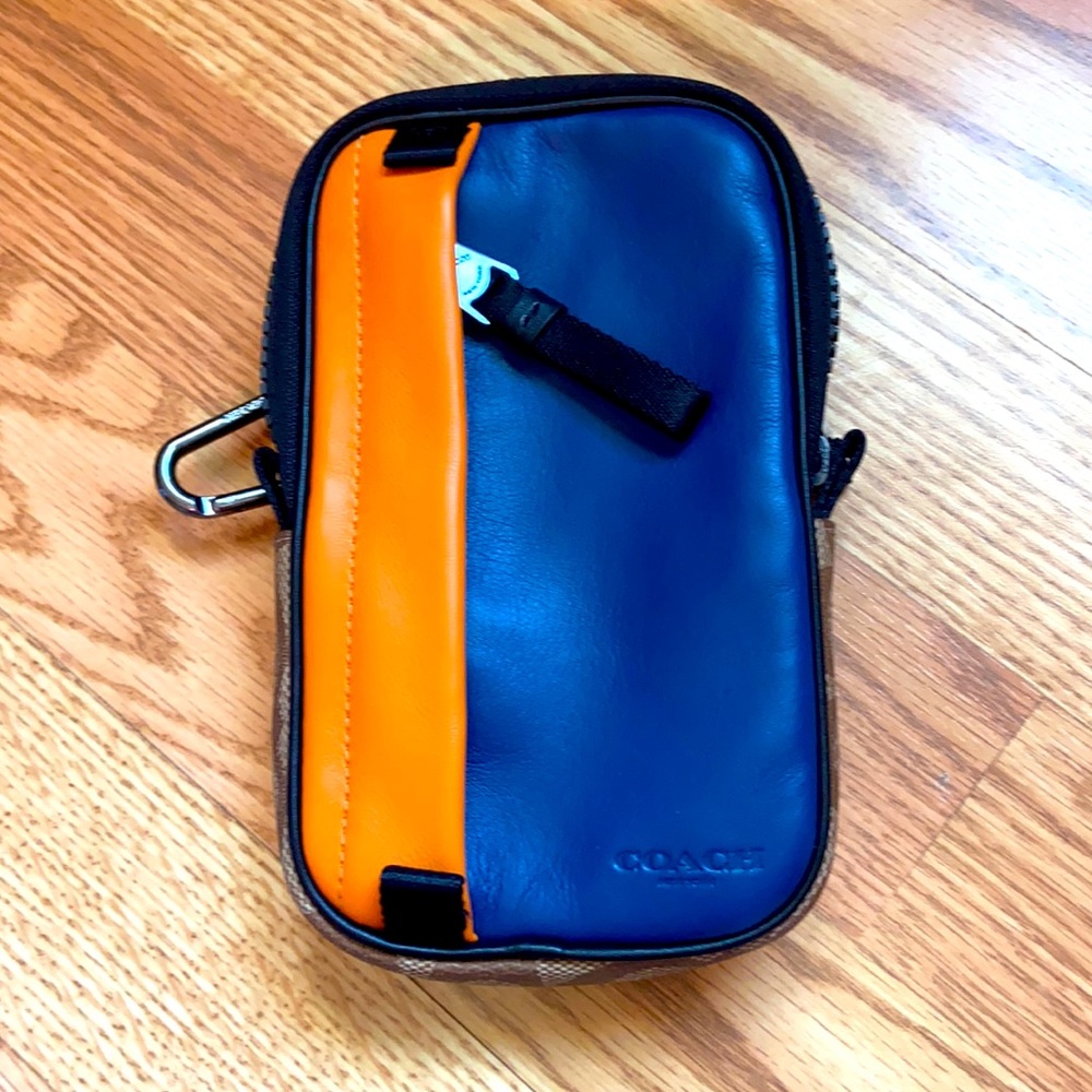 Coach Hybrid Wallet